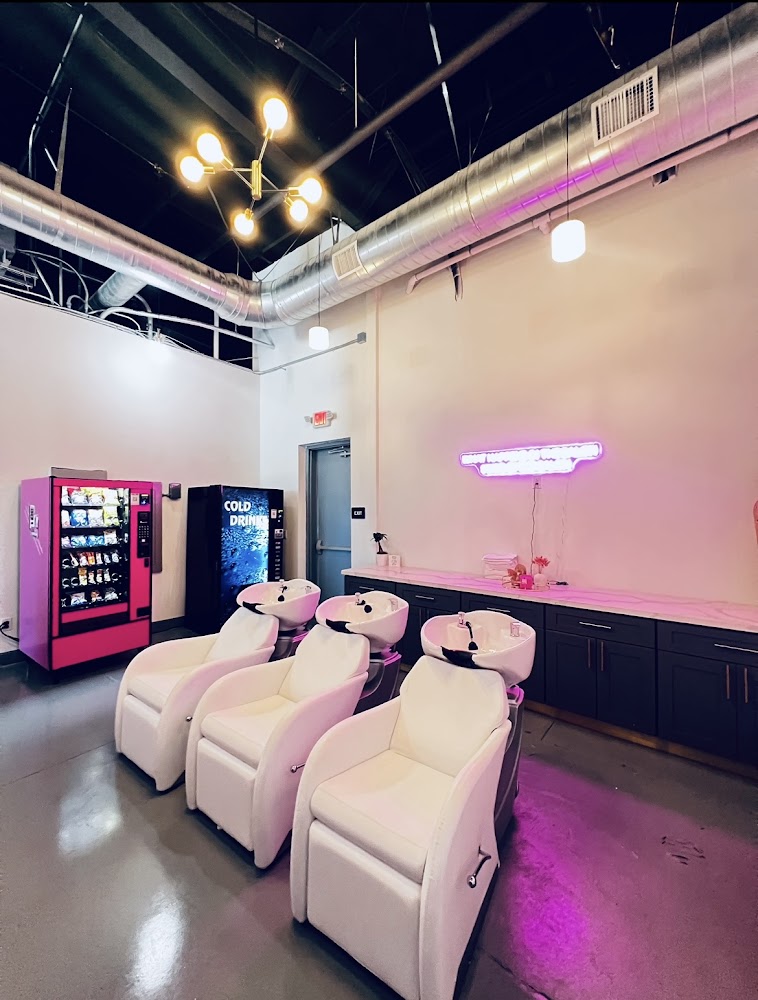 Global Spa & Salon Suites view 4
