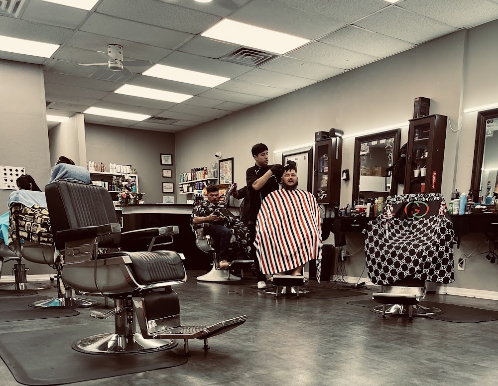 B&B’s barber and beauty salon view 3