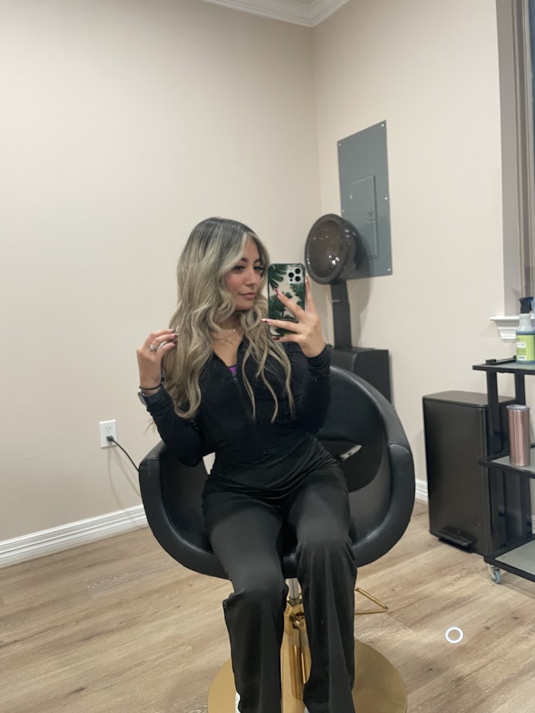 La Femme Beauty Lounge view 5