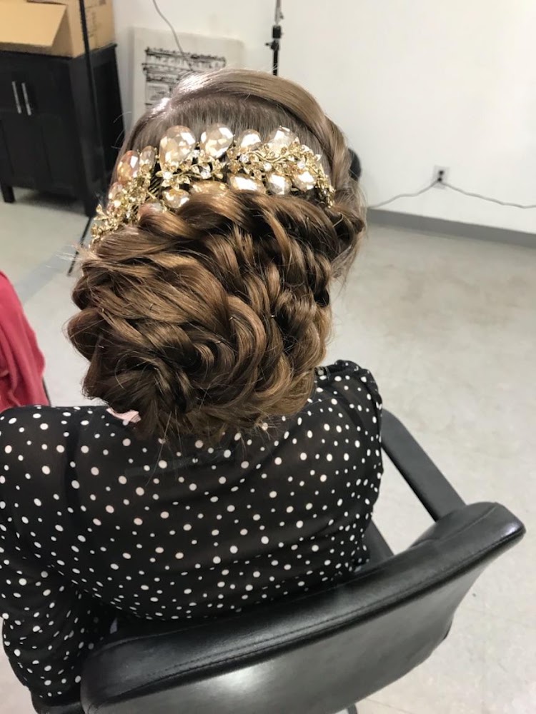 Luis Enriquez Hair Salon primary photo