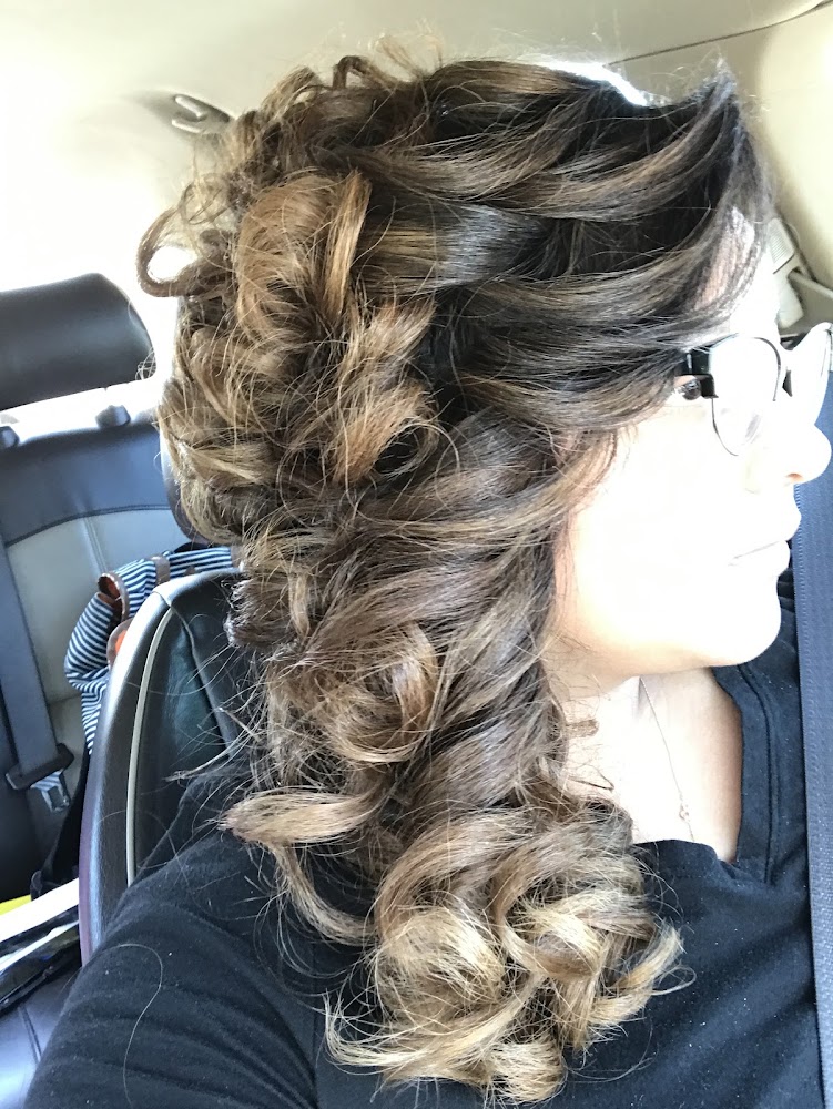 Conie Beauty Salon primary photo