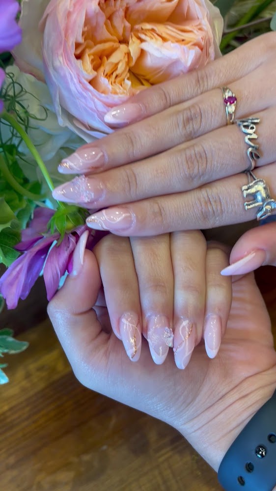 Lumiere Nail Studios & Salon Park view 3