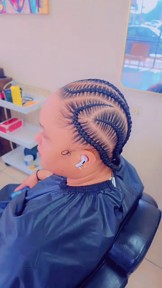 Chee Master Hair Braiding view 4