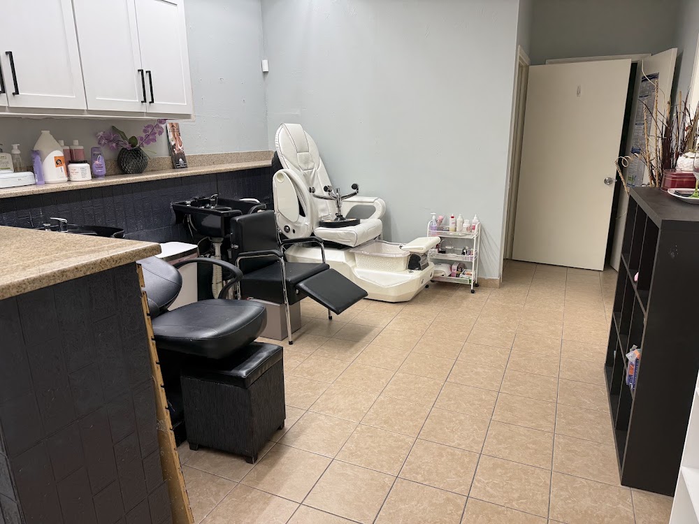 Yosis Dominican Hair Salon view 4