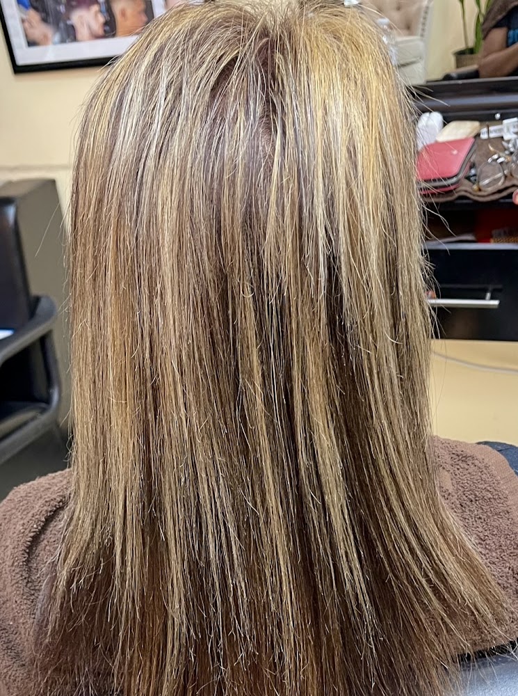 Cindy Hair Salon view 5