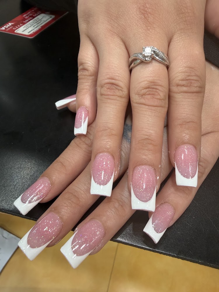 La Beaute Nails & Spa primary photo