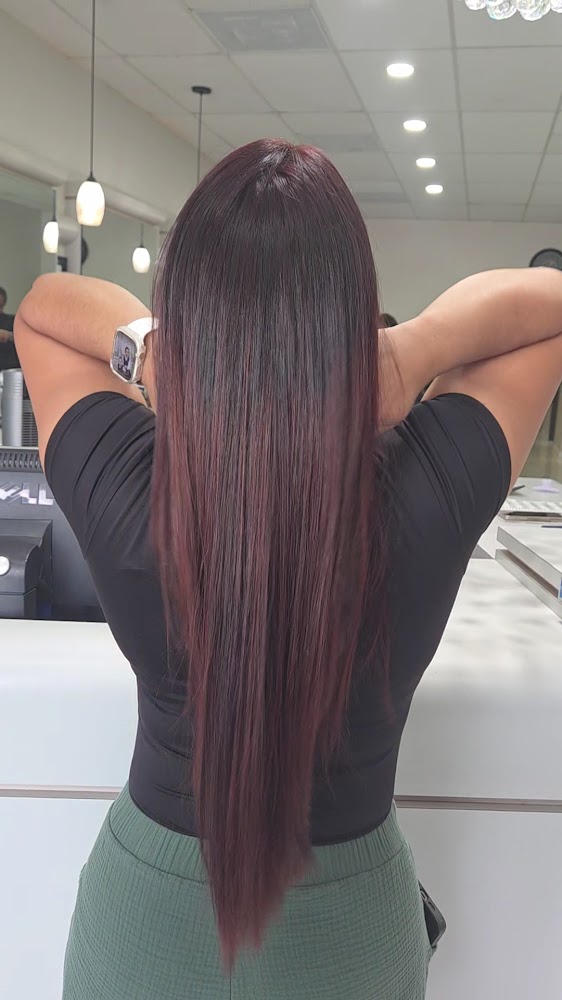 Trendy Hair Studio view 3