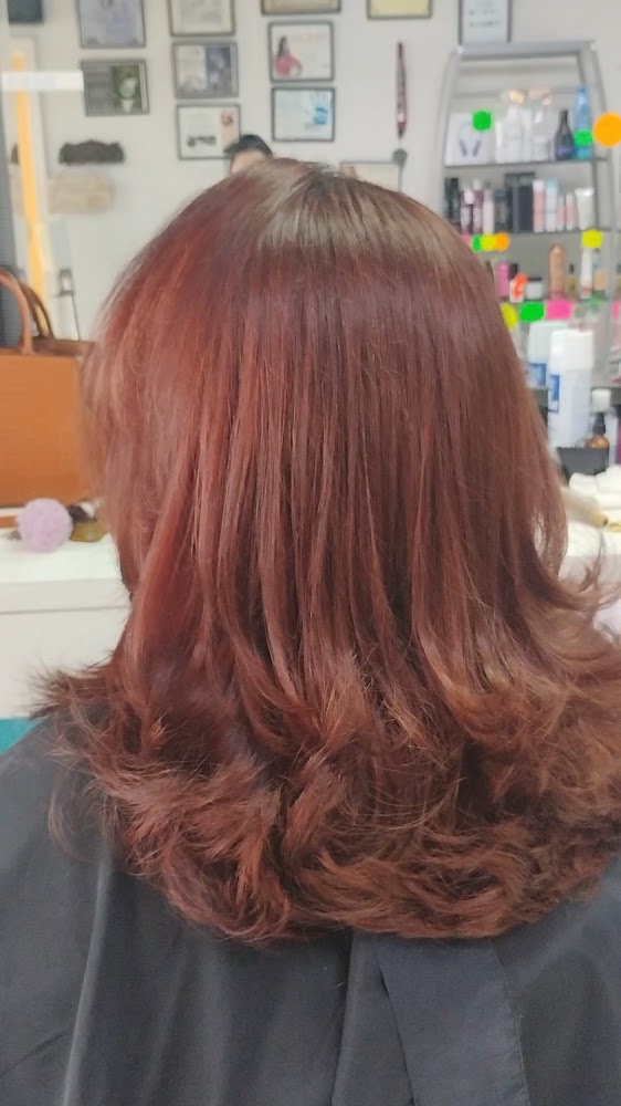 LVM Salon And Haircuts view 3
