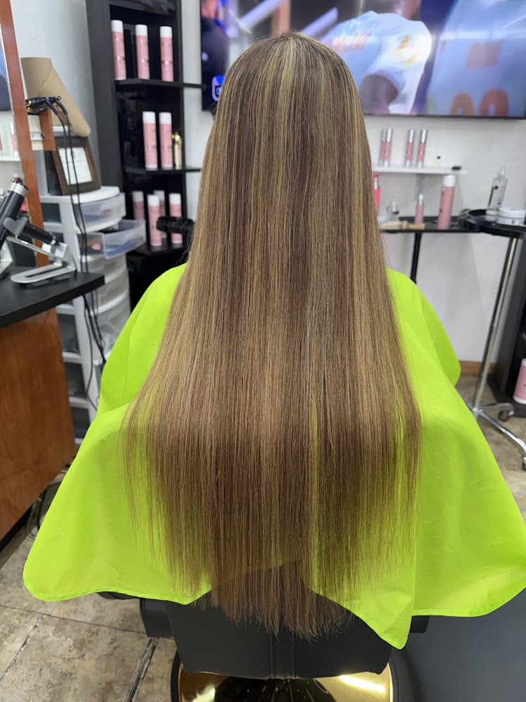 Vilma's Beauty Salon view 3