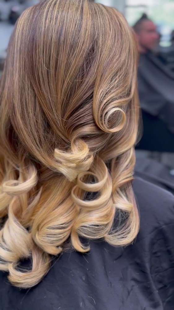 Ashley Mitchell Salon and Spa view 3