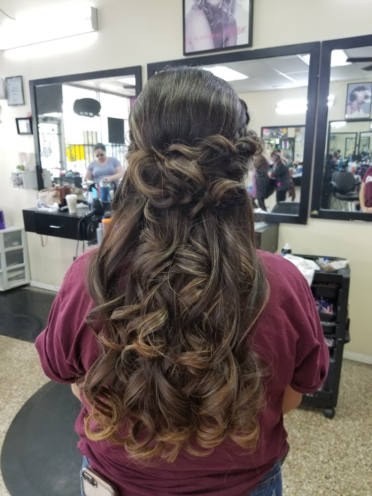 Vidal's Hair Salon primary photo