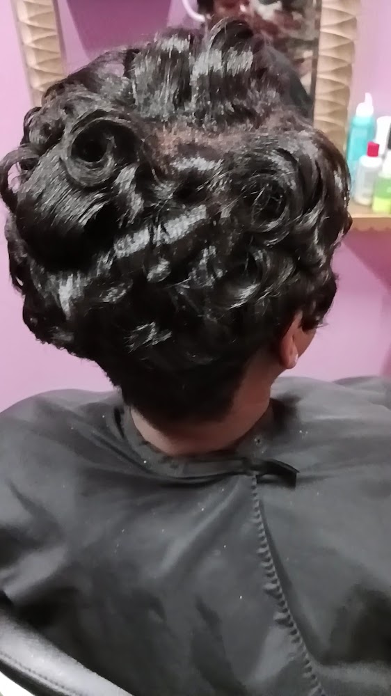 2 Each It's Own Salon view 3