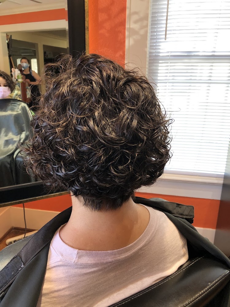901 Salon & Boutique view 4