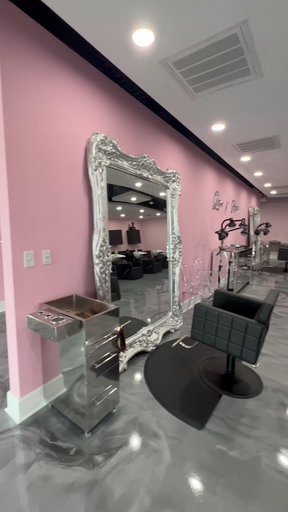 Glam House Hair Salon view 3