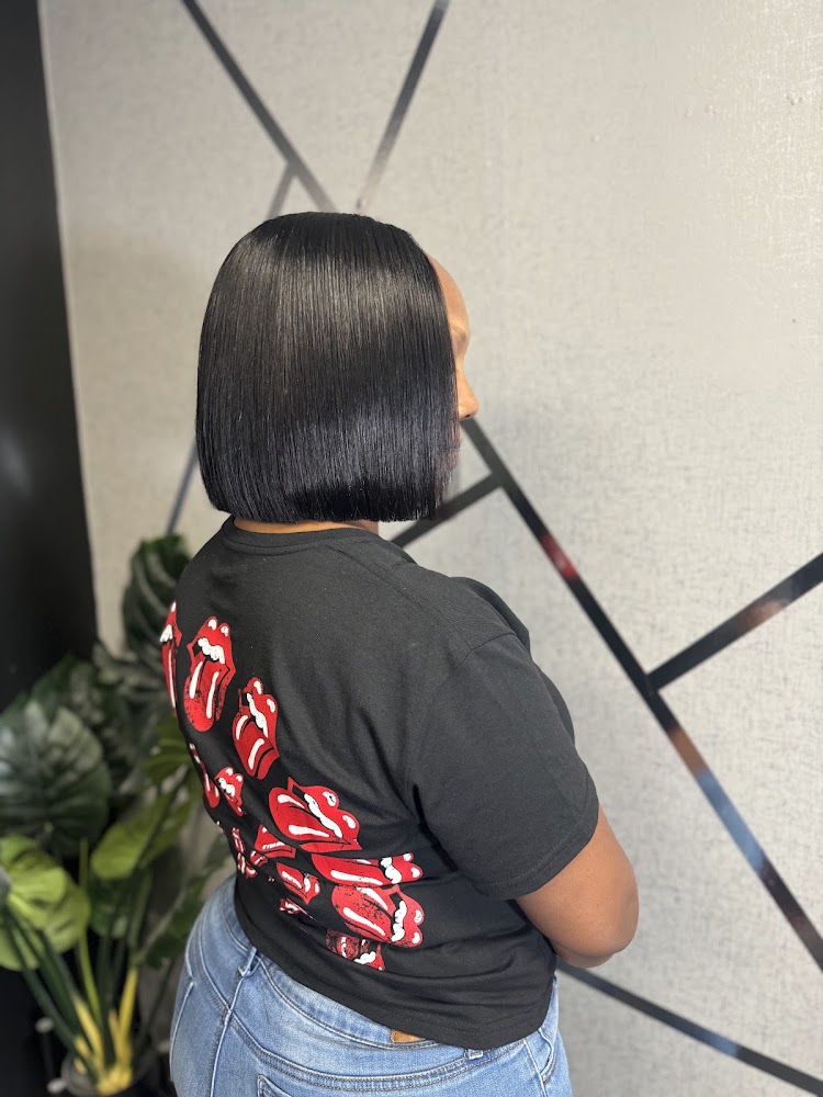 Natalie Michelle Salon primary photo