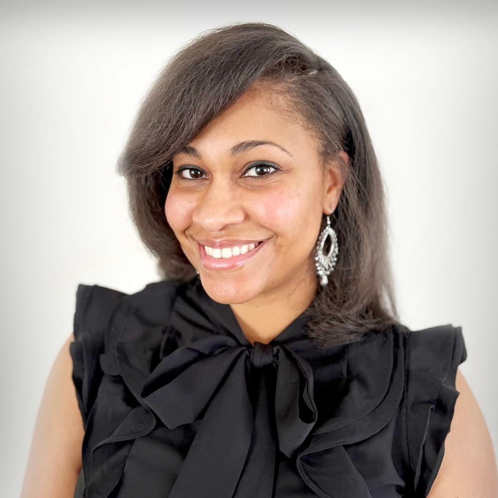 Monique Thompkins Salon view 5