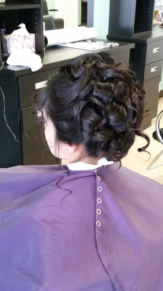 Champions Beauty Salon primary photo