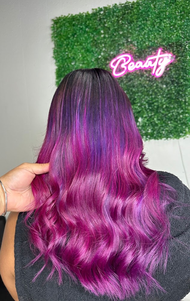 Beauty Queen Hair Salon primary photo