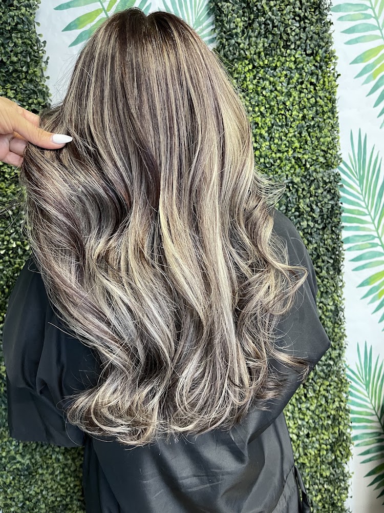 Hair by flor view 3