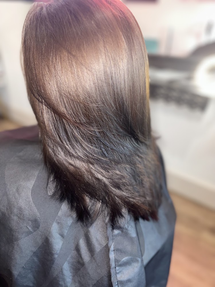 Queenston Salon Studios view 4
