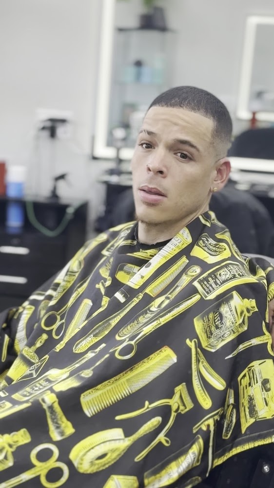 Level up fade house barber shop 💈 view 2