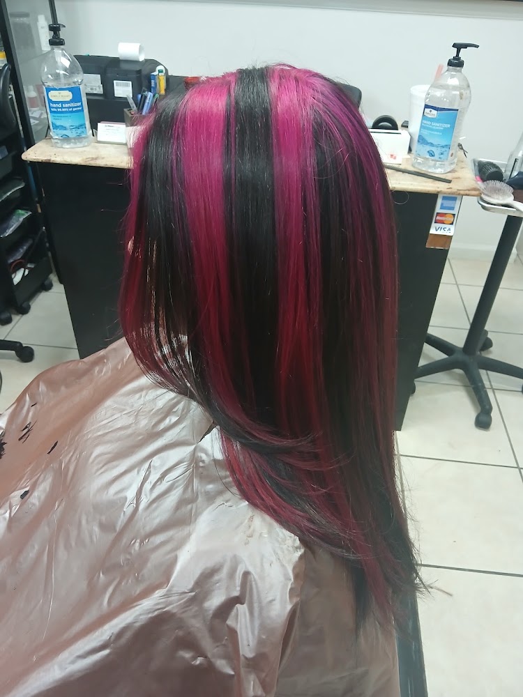 ARI'S BEAUTY SALON view 3