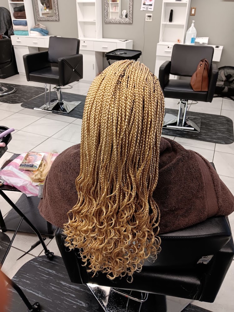 Blessing Hand Hair Braiding view 5