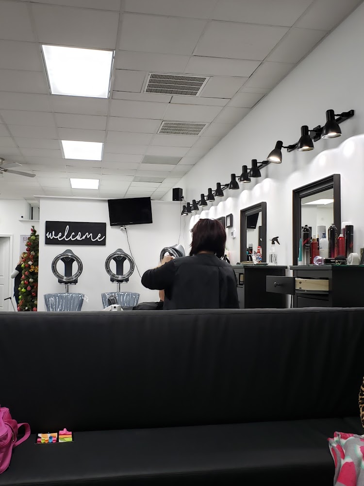 Reflech Beaute Beauty Salon view 5