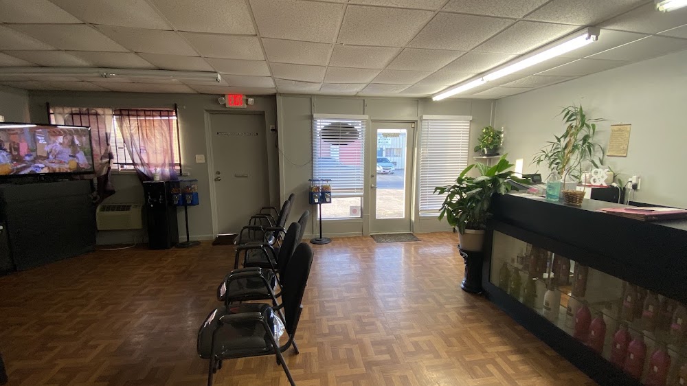 X O Beauty Salon view 2