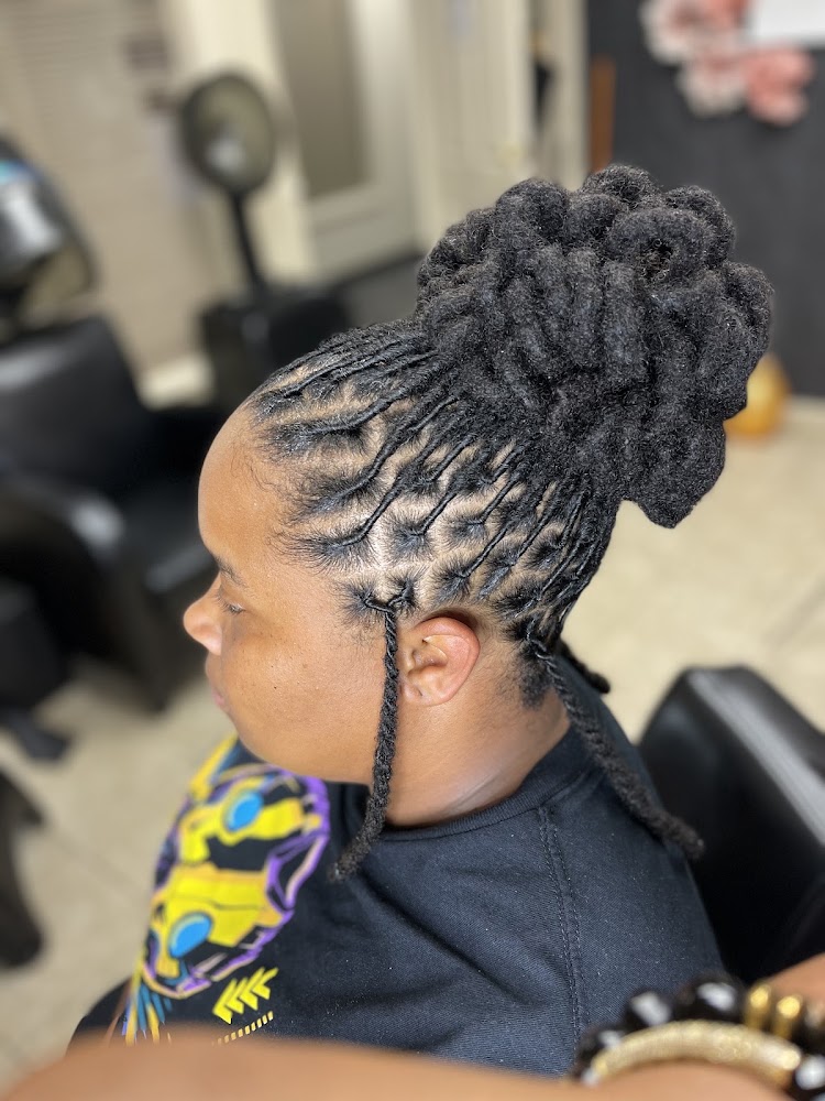 Yazmin's Hair Salon #2 view 5