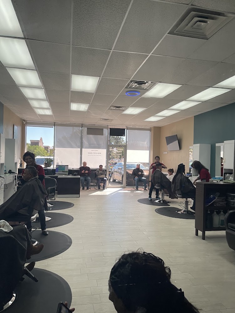 Salon Express I primary photo