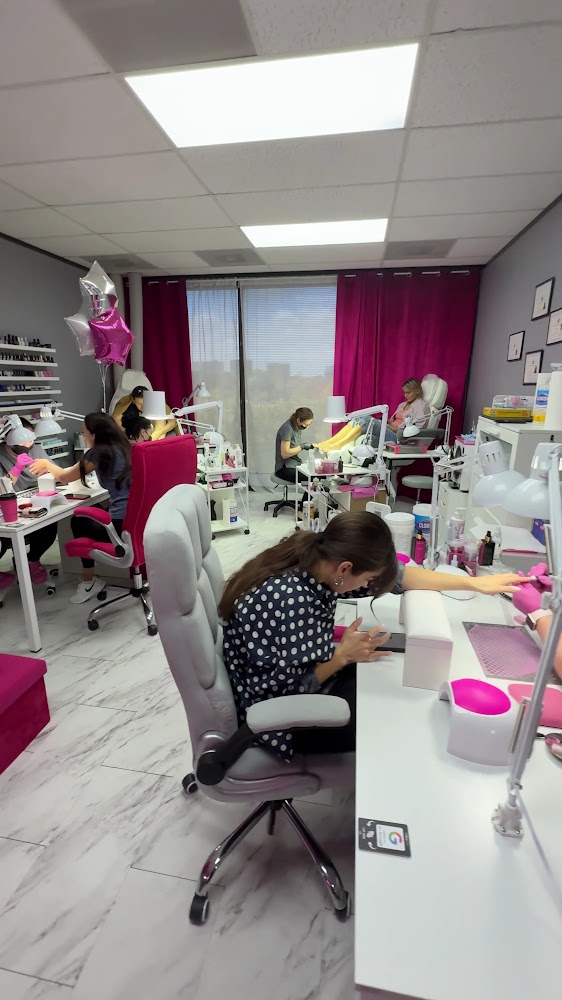 365 Mini Salon Russian manicure, Nail studio, Nail Salons Near me, Houston Tx view 4