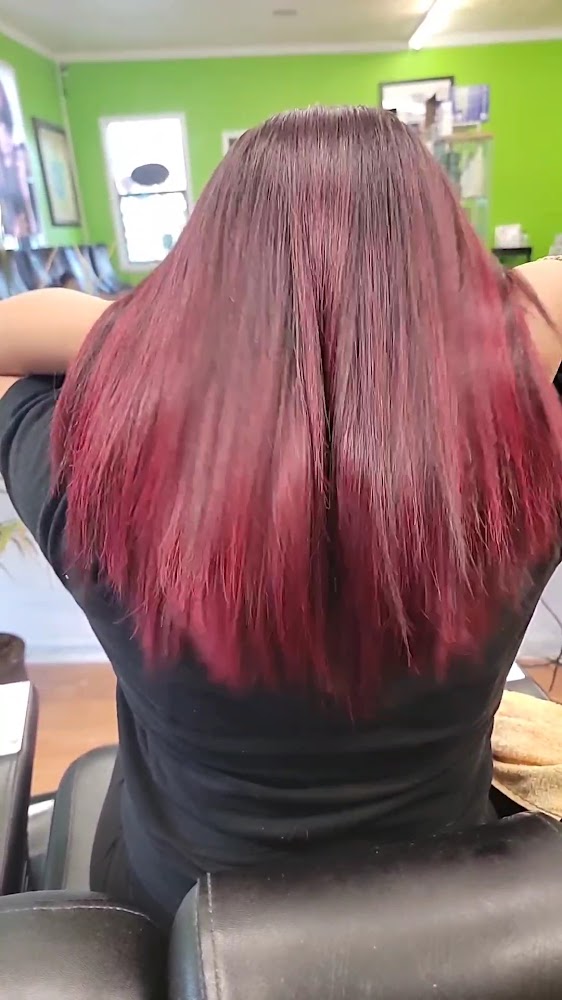 Marisela beauty salon view 3