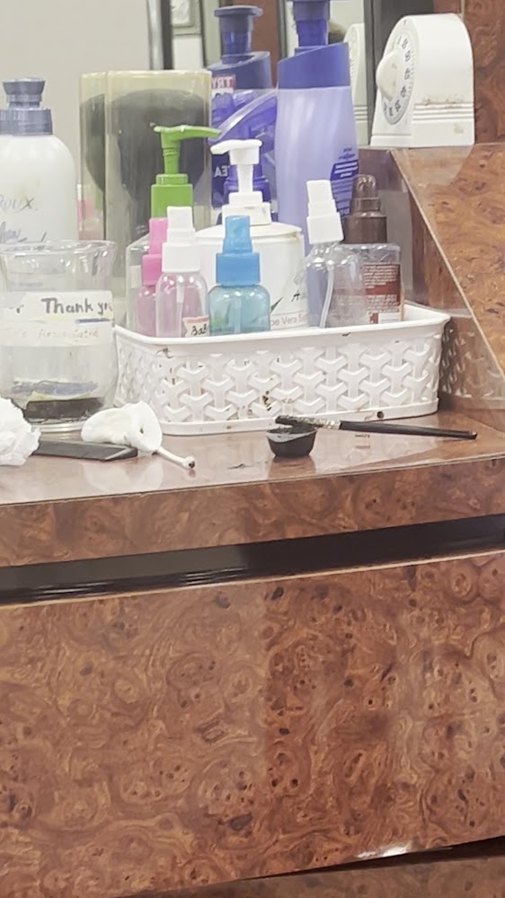 Aisha's Salon & Spa view 4