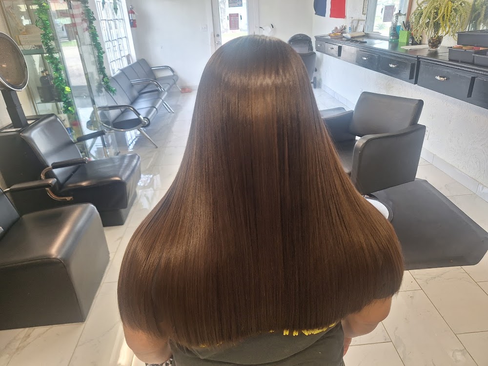 Corte y Estillo Beauty Salon view 4