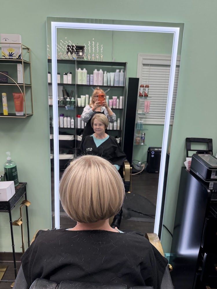 Gitys Bella Mia formally known as Salon Gity primary photo