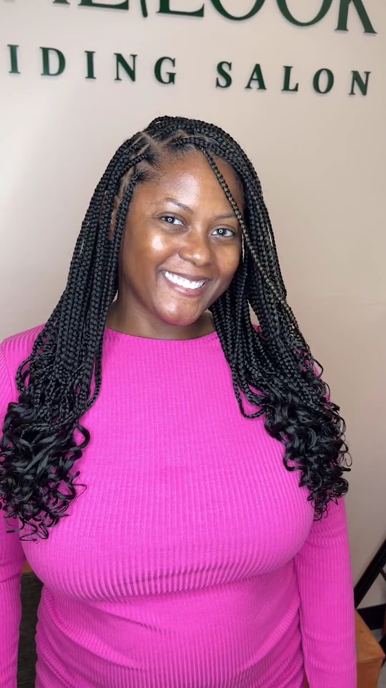 Natural Look Braiding view 4