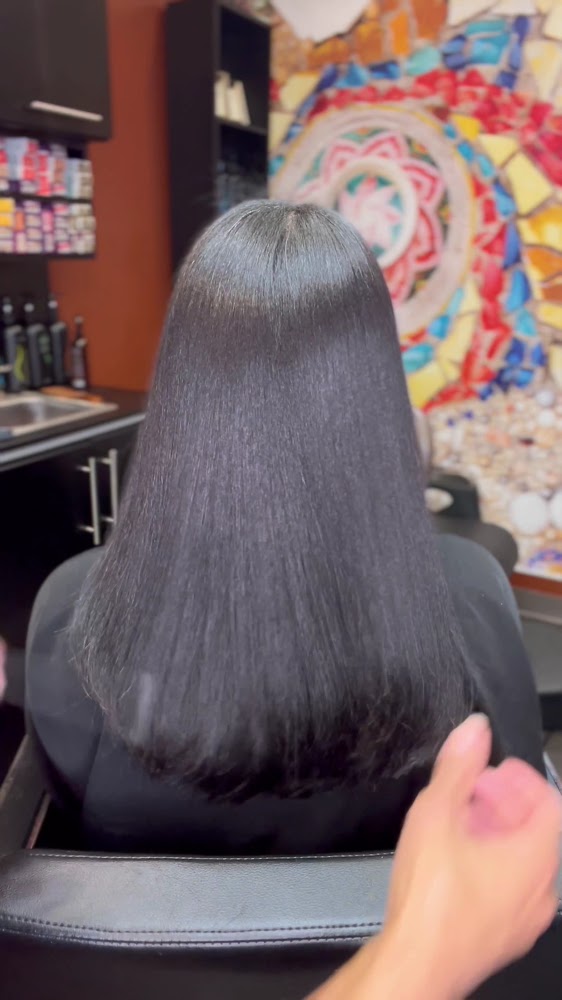 NicoleNaturalStyles (inside IMAGE SALON 2) view 5