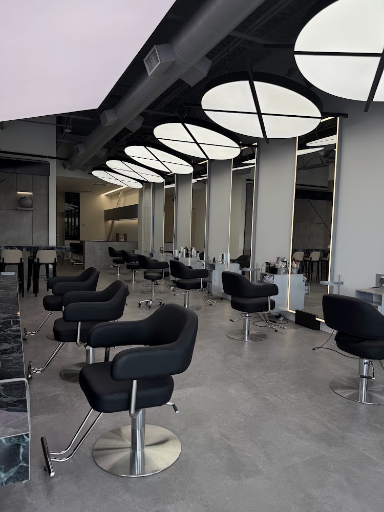 Secret Salon 316 view 5