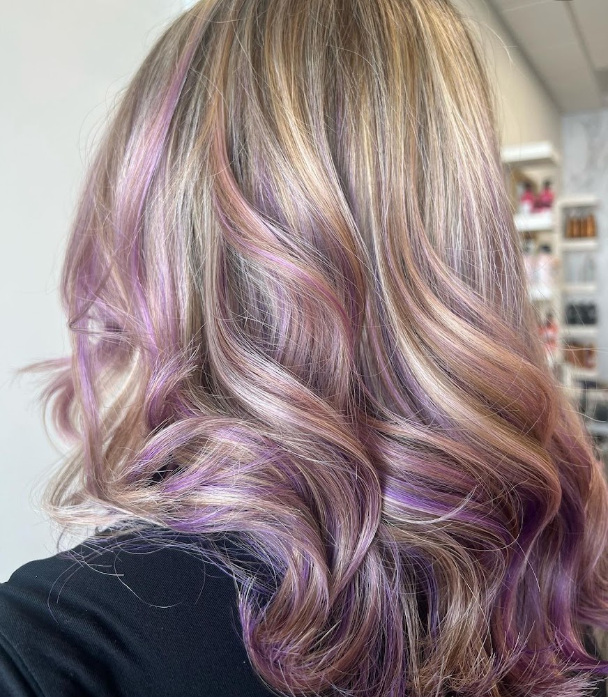 Simply Beauty Hairsalon view 5