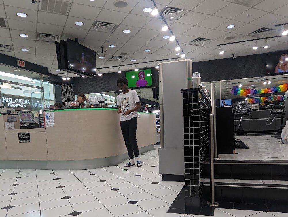 Visible Changes (inside First Colony Mall) primary photo