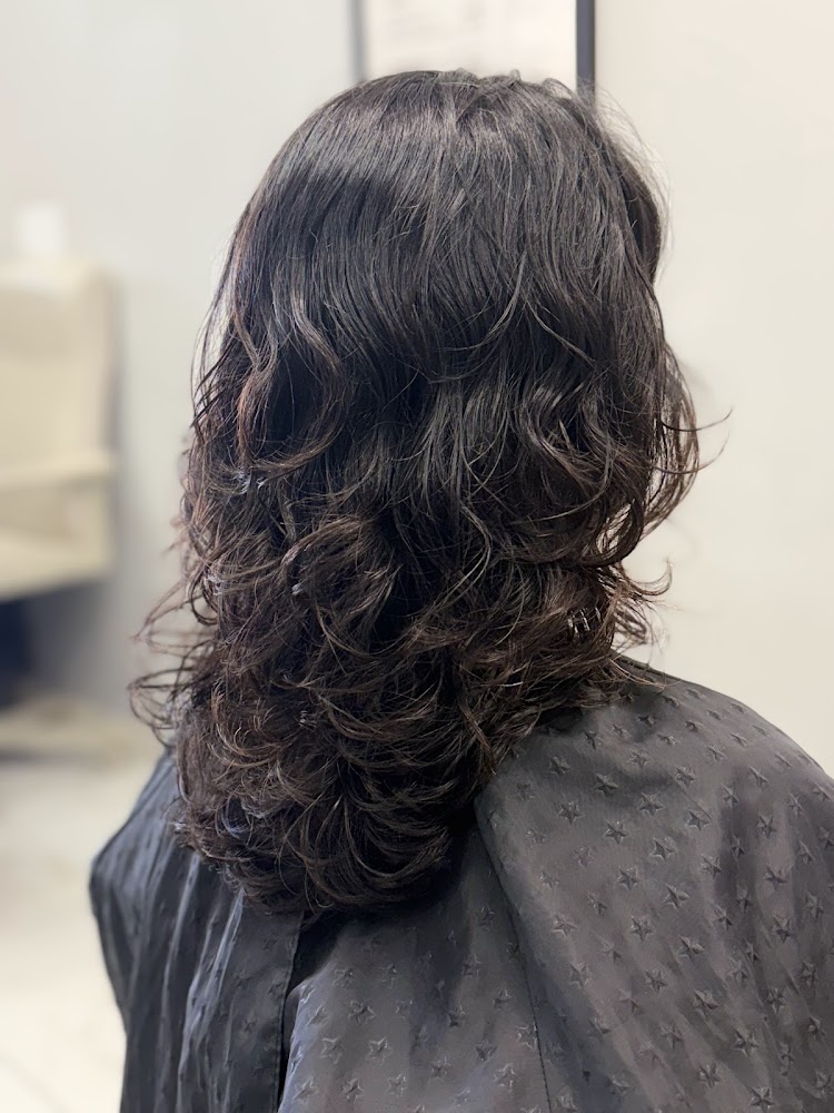 E&J Hair Salon view 2