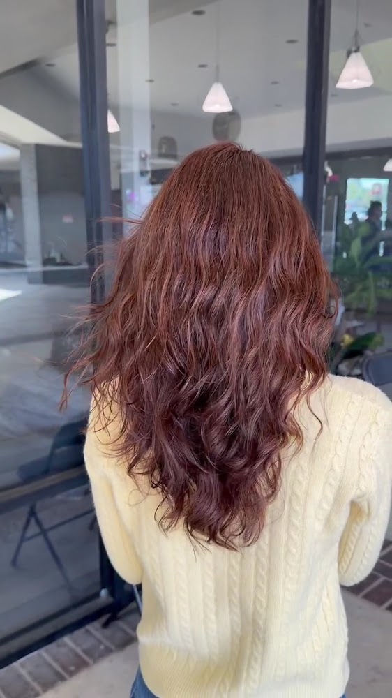 E&J Hair Salon view 4