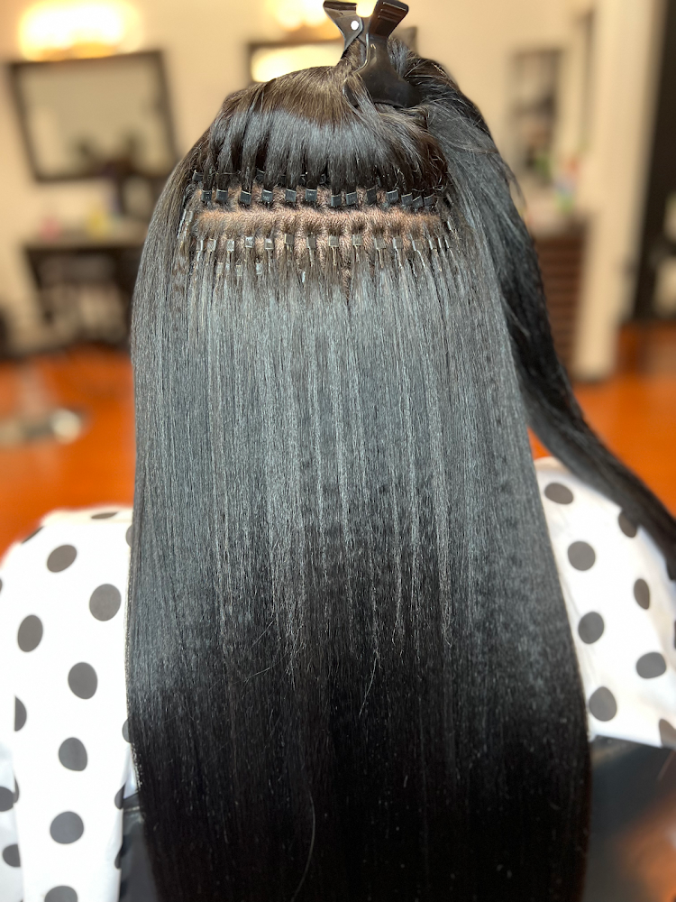 Crown'd Salon Studio primary photo