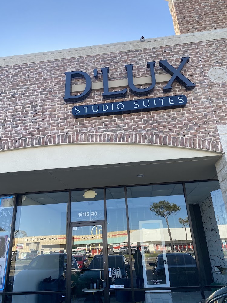 D'Lux Salon Suites view 2