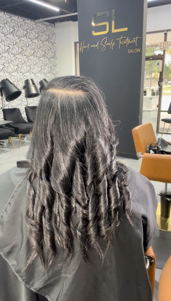 SLT Hair Salon - Latajah / Stylist primary photo