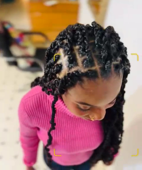Reyna's Braiding view 5