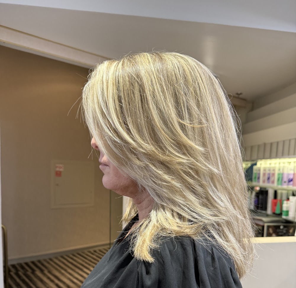 Revivance Hair Salon primary photo