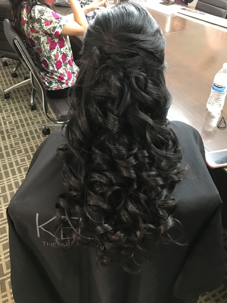 Bellus Salon view 2