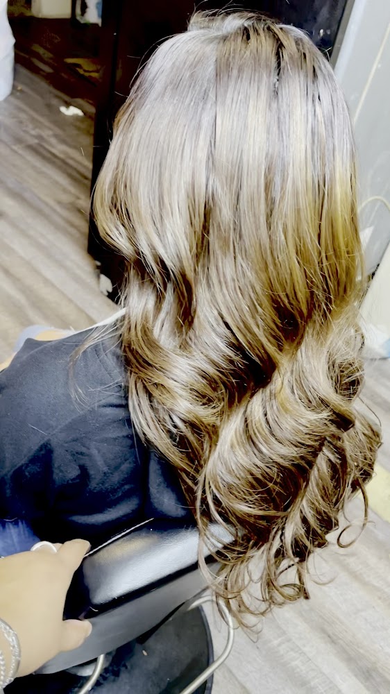 Beauty & Style Hair Salon view 3